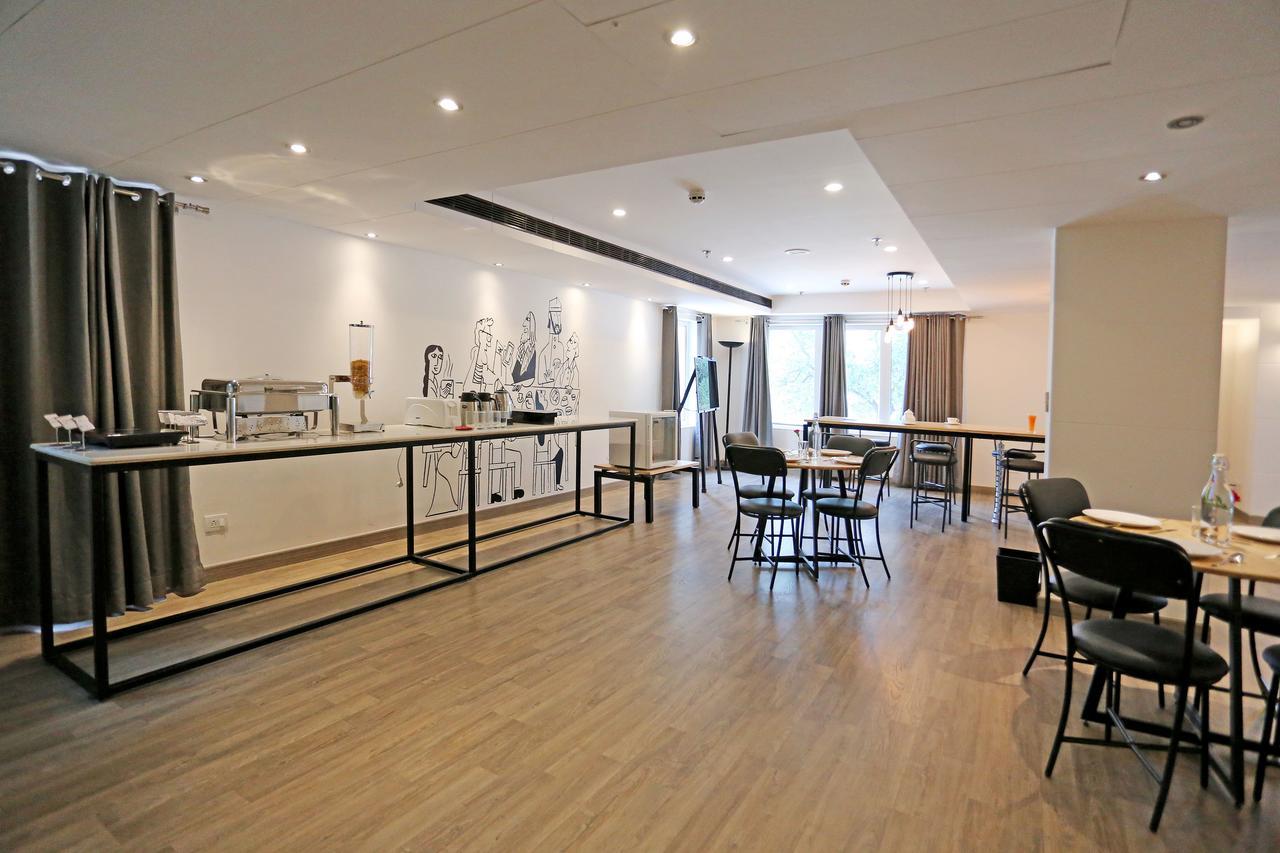 Oyo Townhouse 015 Lajpat Nagar Hotel New Delhi Ngoại thất bức ảnh