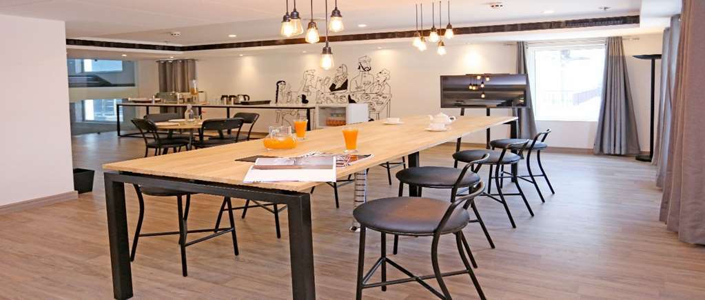 Oyo Townhouse 015 Lajpat Nagar Hotel New Delhi Tiện nghi bức ảnh