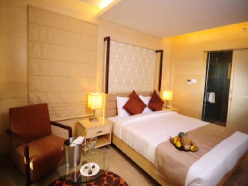 Oyo Townhouse 015 Lajpat Nagar Hotel New Delhi Ngoại thất bức ảnh